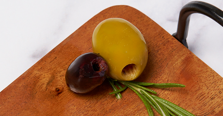 The Benefits of High-Polyphenol Olive Oil: What Makes This Extra Virgin Superfood So Powerful